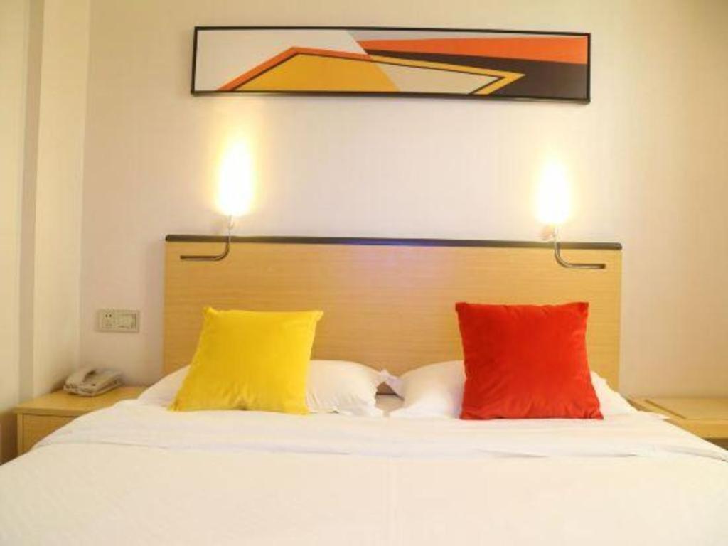 Cozy Hotel Сямън Екстериор снимка