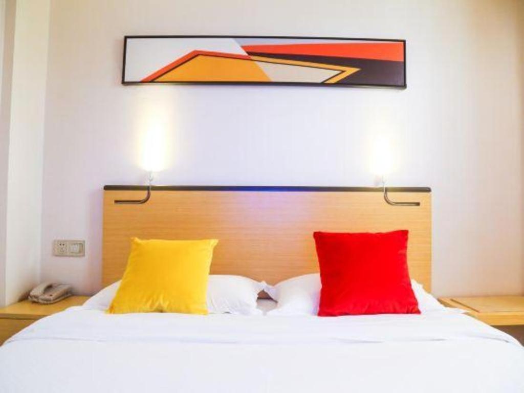 Cozy Hotel Сямън Екстериор снимка