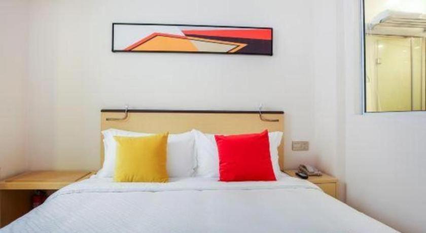 Cozy Hotel Сямън Екстериор снимка